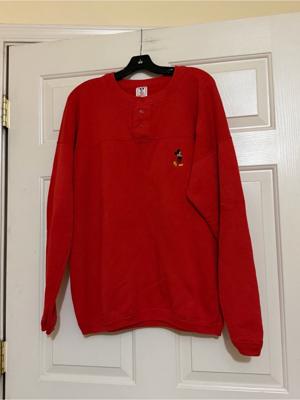 Vintage Disney Wear Red Embroidered Mickey Mouse Henley Crewneck Sweatshirt XL